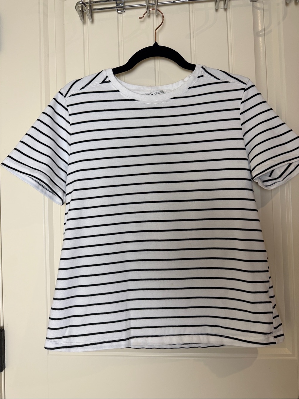 Zara Womens Black White Horizontal Striped Short Sleeve Top Thick Knit Crew Neck